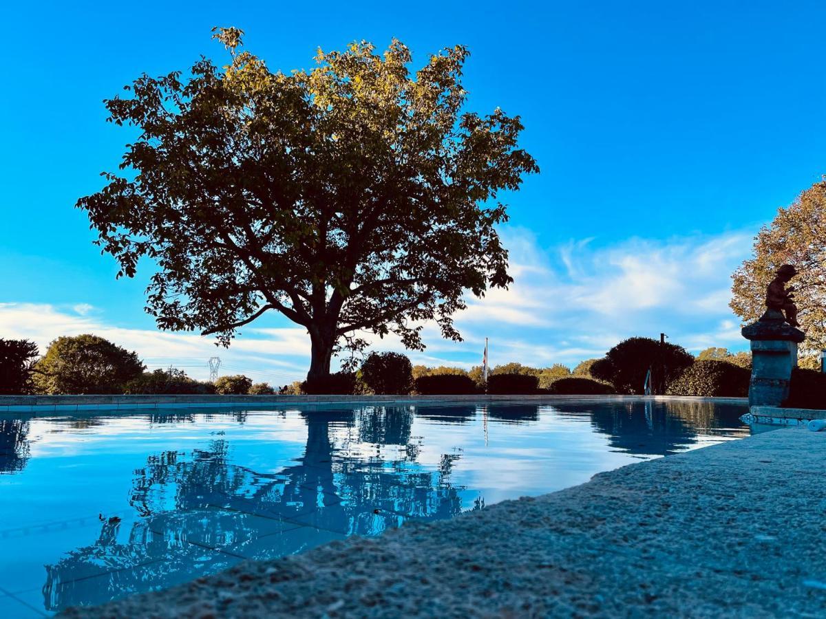 Domaine Amourella Aparthotel Lambesc Ngoại thất bức ảnh
