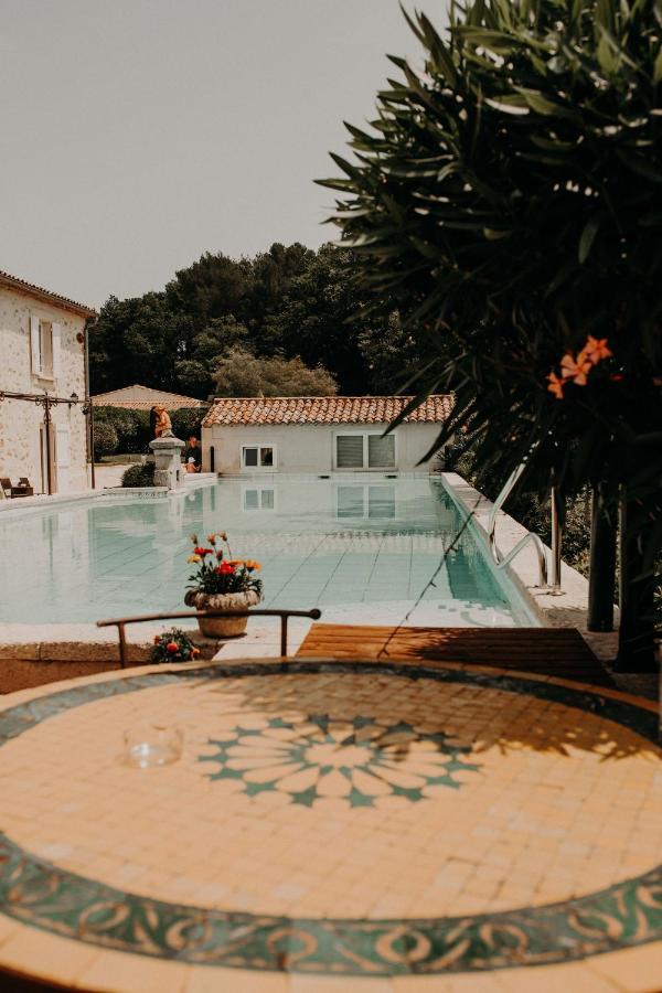 Domaine Amourella Aparthotel Lambesc Ngoại thất bức ảnh