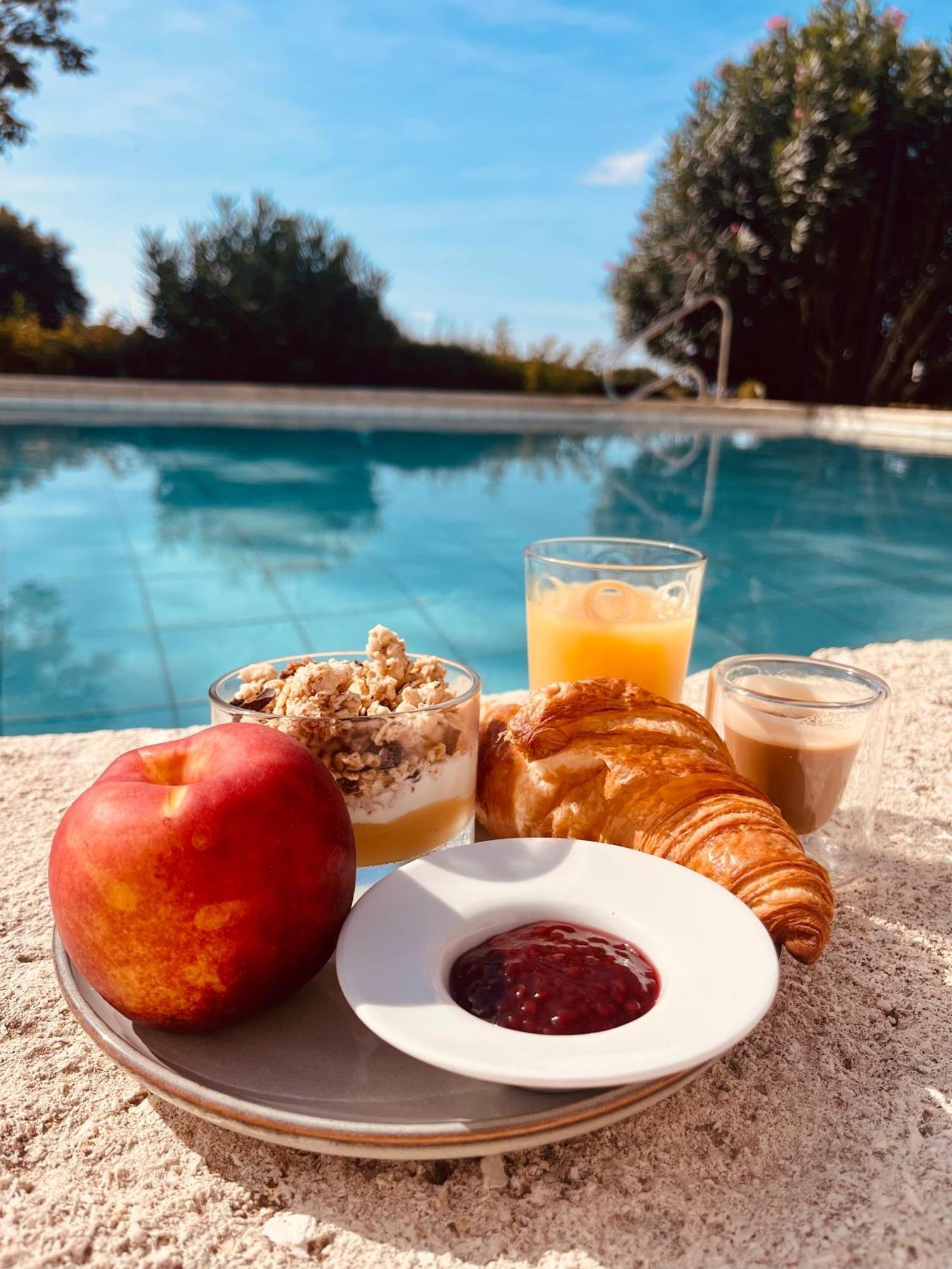 Domaine Amourella Aparthotel Lambesc Ngoại thất bức ảnh